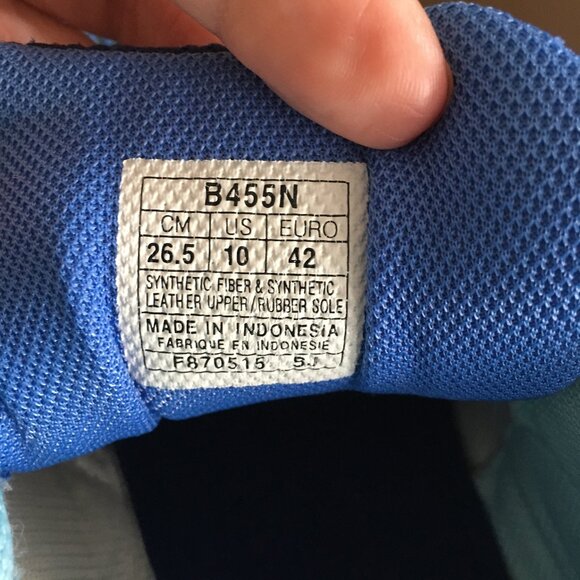 ASICS GEL ROCKET 7- Women's Volleyball Shoes - Picture 5 of 5